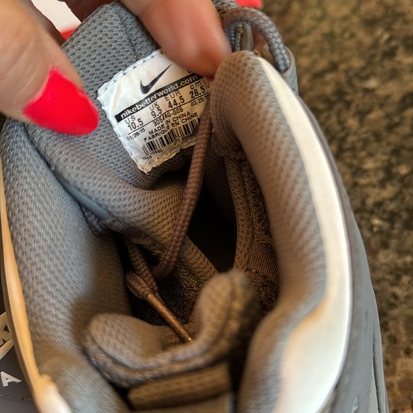 Nike air max max2 cb 94’ EUC 10.5 Gray and White High-Top Sneakers - Picture 11 of 13